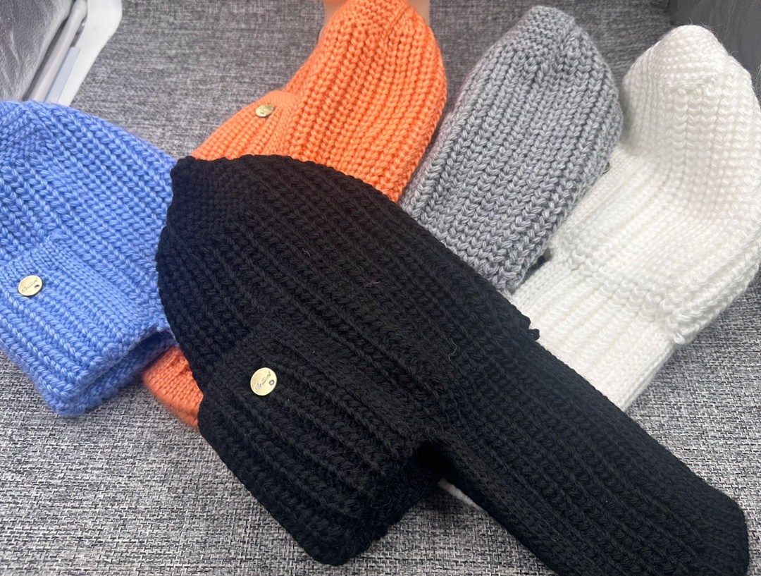 шапка женская,вязаная шапка женская,шапка зимняя женская,шапка для женщин,ушанка шапка