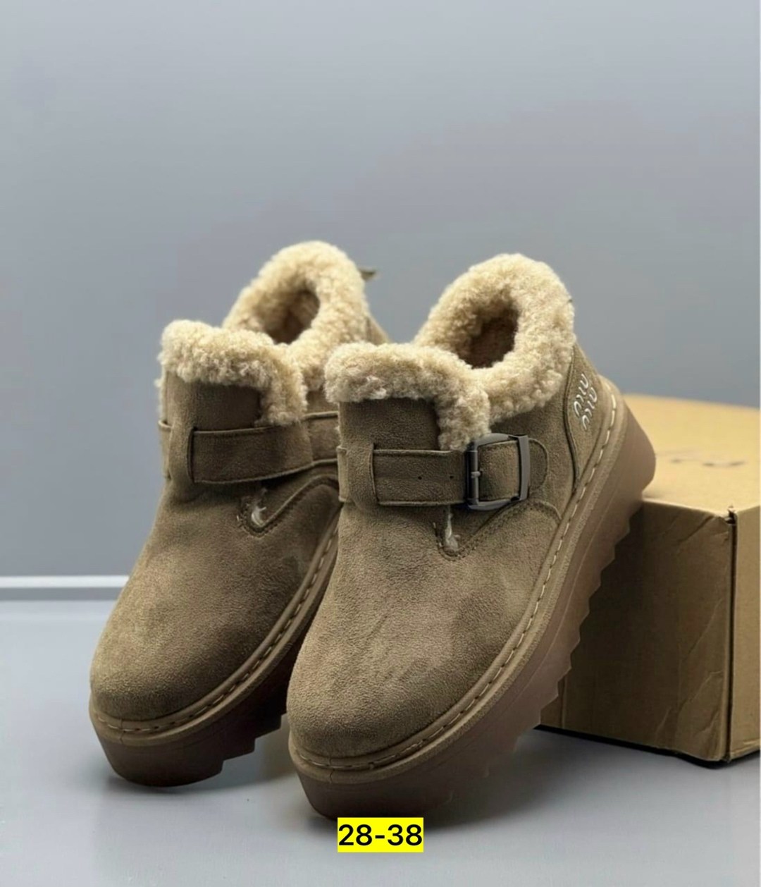 , зимняя, женская зимняя,меховая ,угги женские