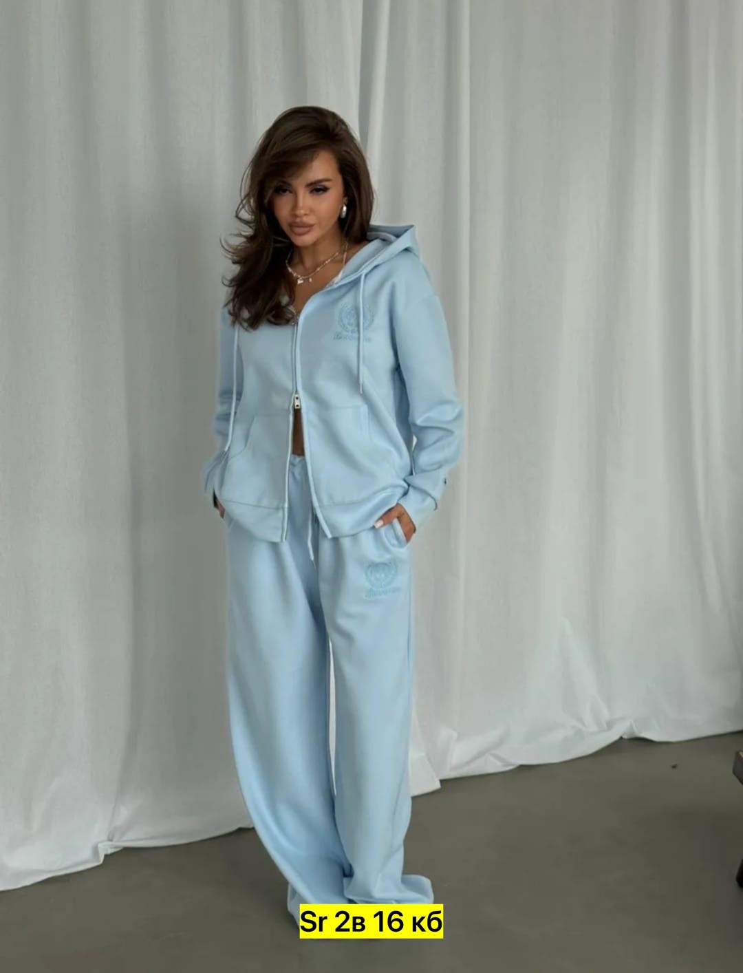 костюмы спортивные женские,стильные костюмы,спортивные костюмы,костюм женские спортивные костюмы,женские костюмы