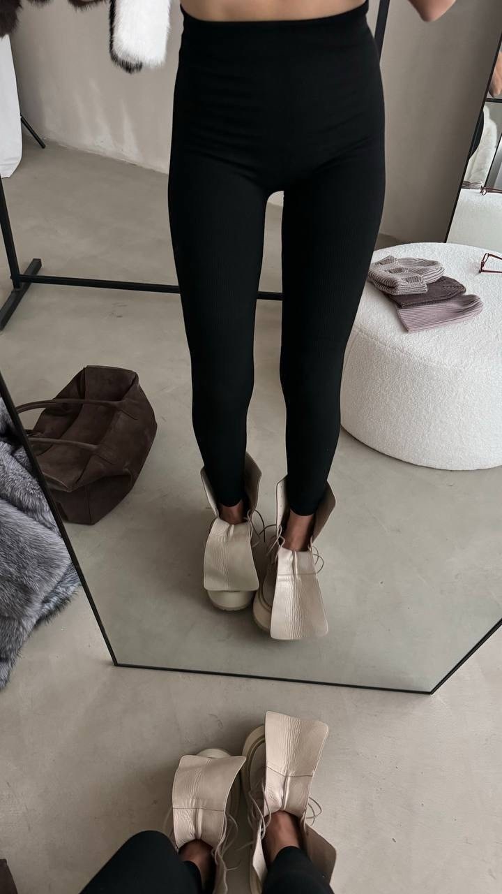 леггинсы теплые,легинсы женские,лосины трикотажные,леггинсы в рубчик,светлые легинсы