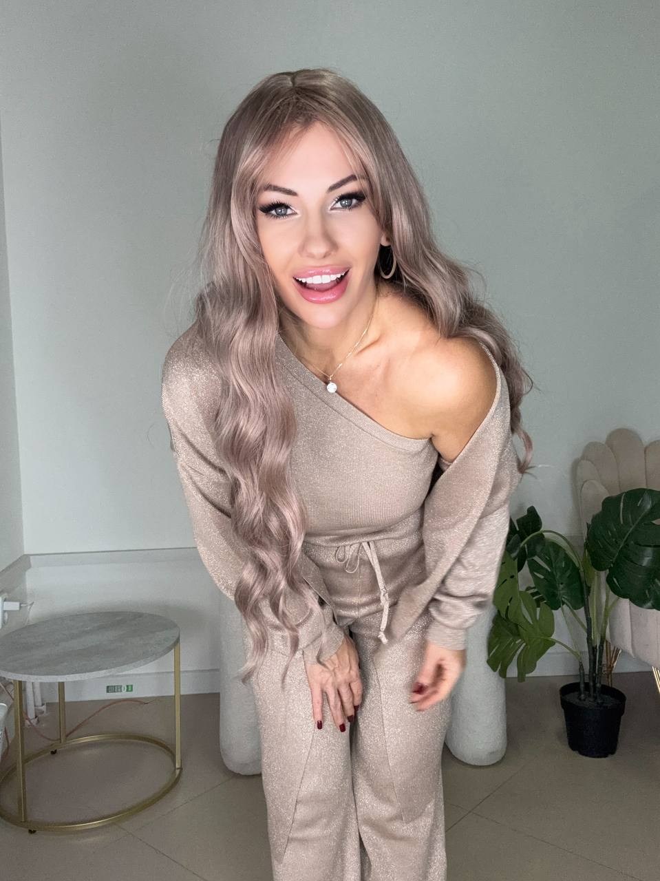 костюмы брючные,костюмы женские брючные,костюм женский тройка,костюм с брюками,трикотажный брючный костюм