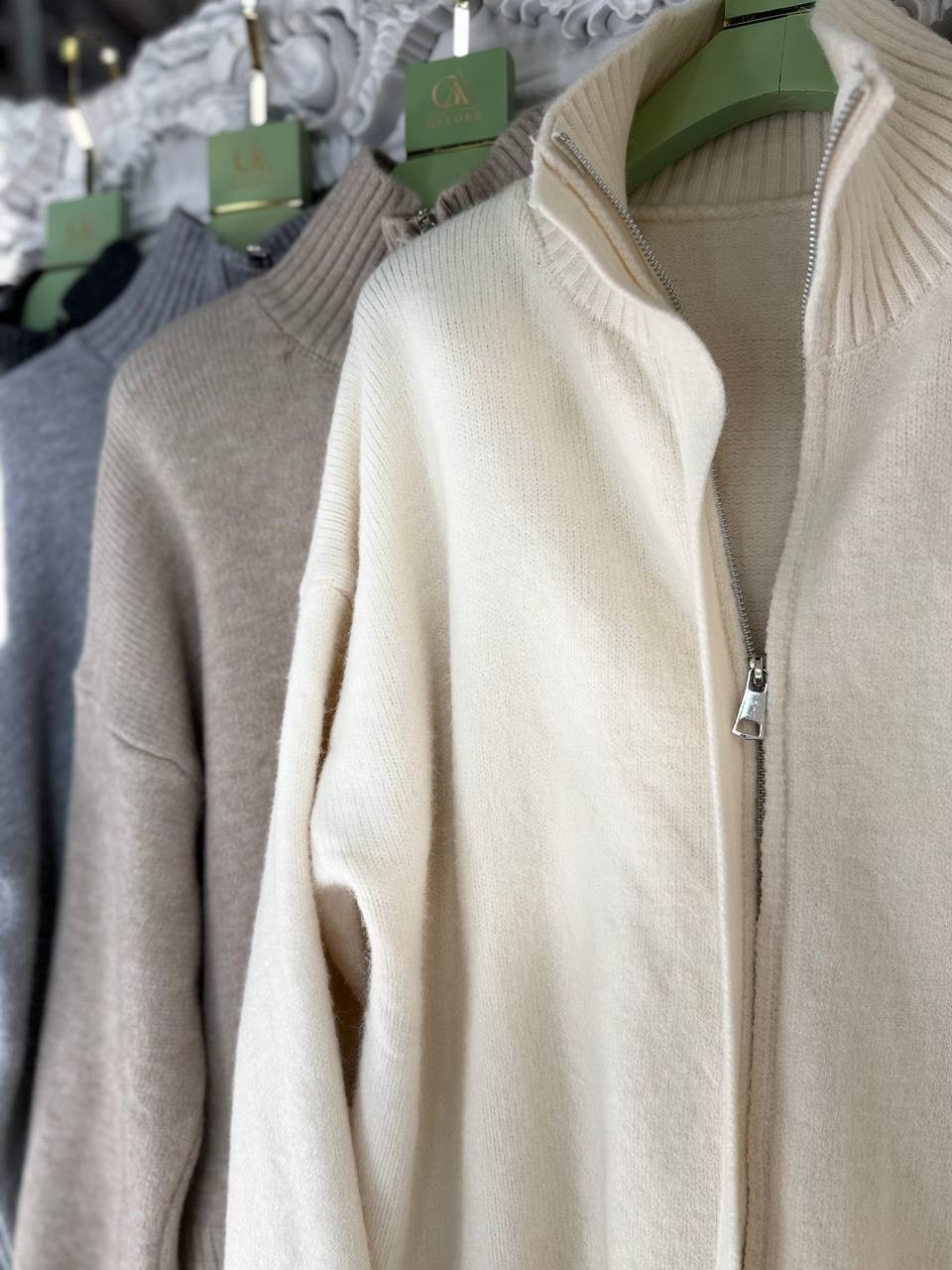 модная кофта,трикотажные костюмы,трикотажные костюмы с юбкой,теплый костюм с юбкой,модные кофты 2025