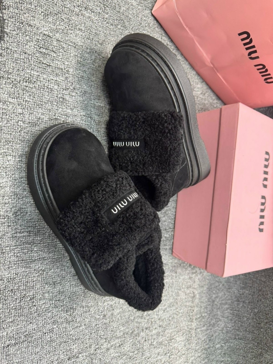 ,тапочки женские,тапки женские,модные тапочки, женская