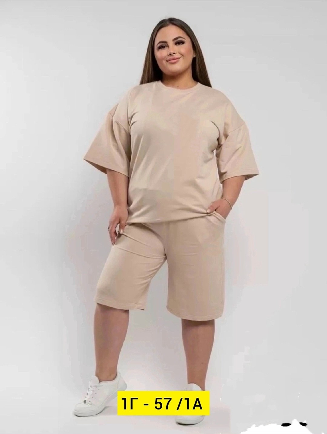 женские костюмы спортивные,спортивные костюм,женский костюм с шортами,женские спортивные костюмы больших размеров,трикотажные костюмы для женщин больших размеров