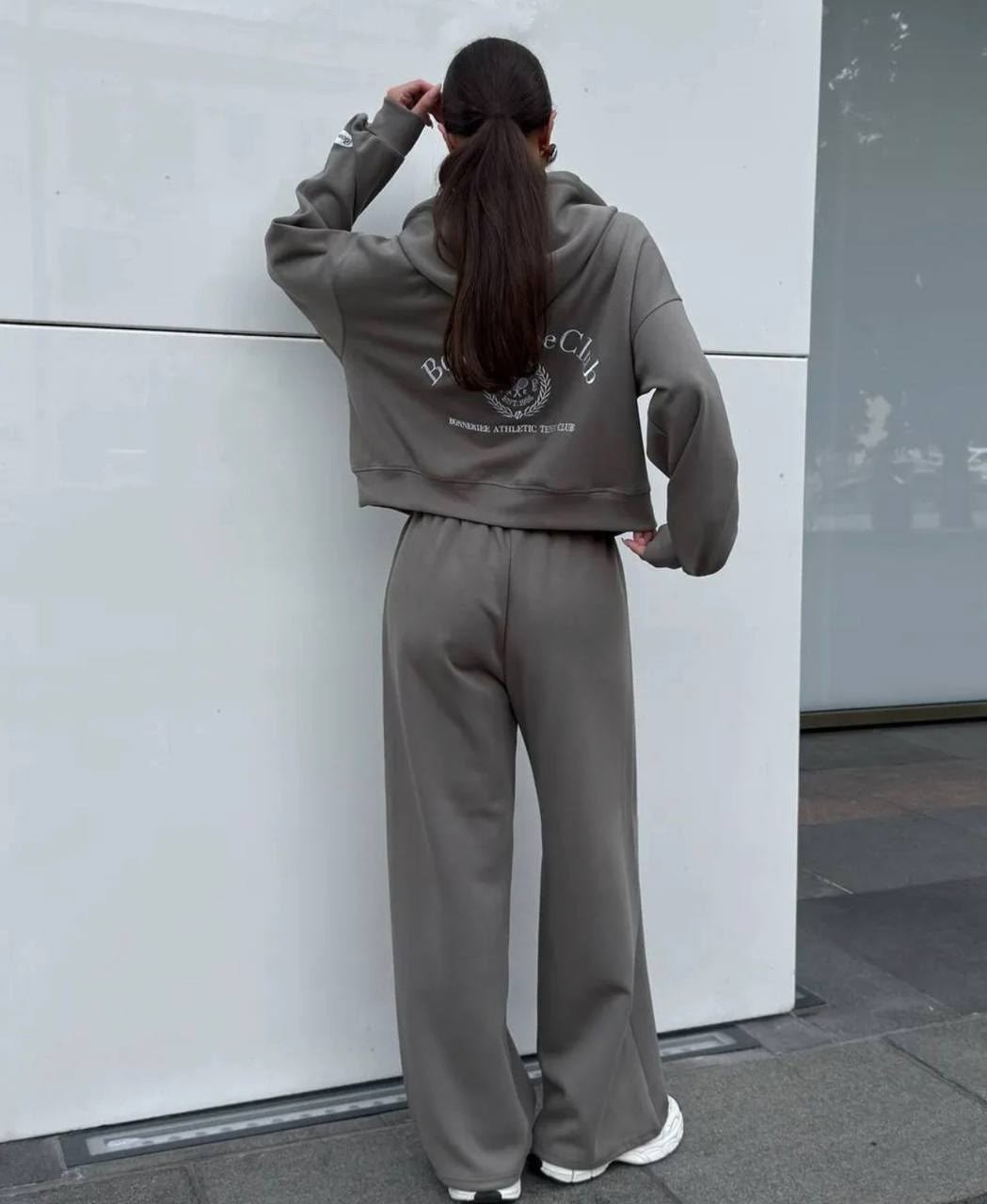 костюмы спортивные женские,стильные костюмы,спортивные костюмы,костюмы женские,трикотажный костюм