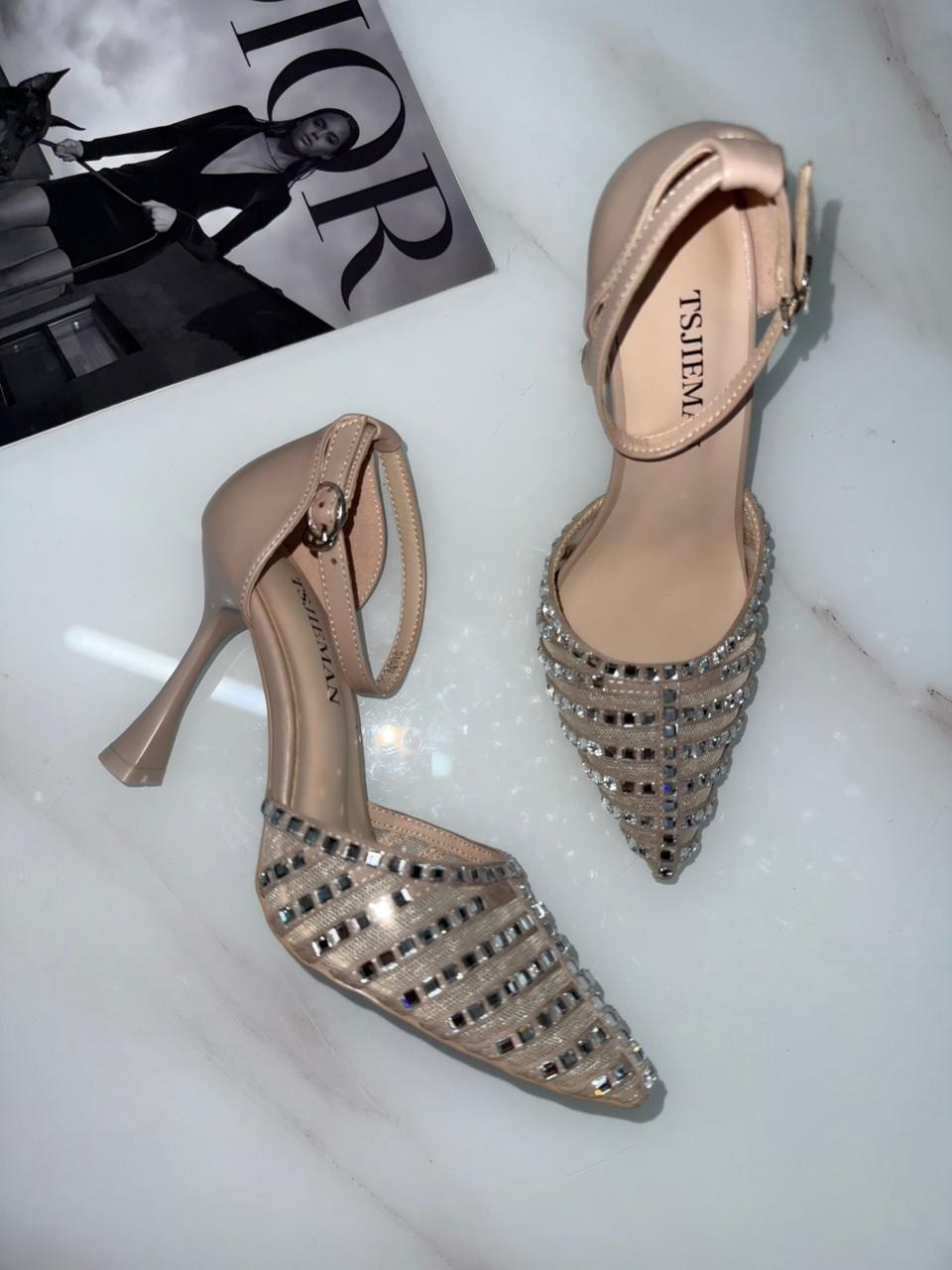 босоножки серебристые на каблуке со стразами,,женские босоножки,туфли лодочки женские,женские босоножки на высоком каблуке с острым