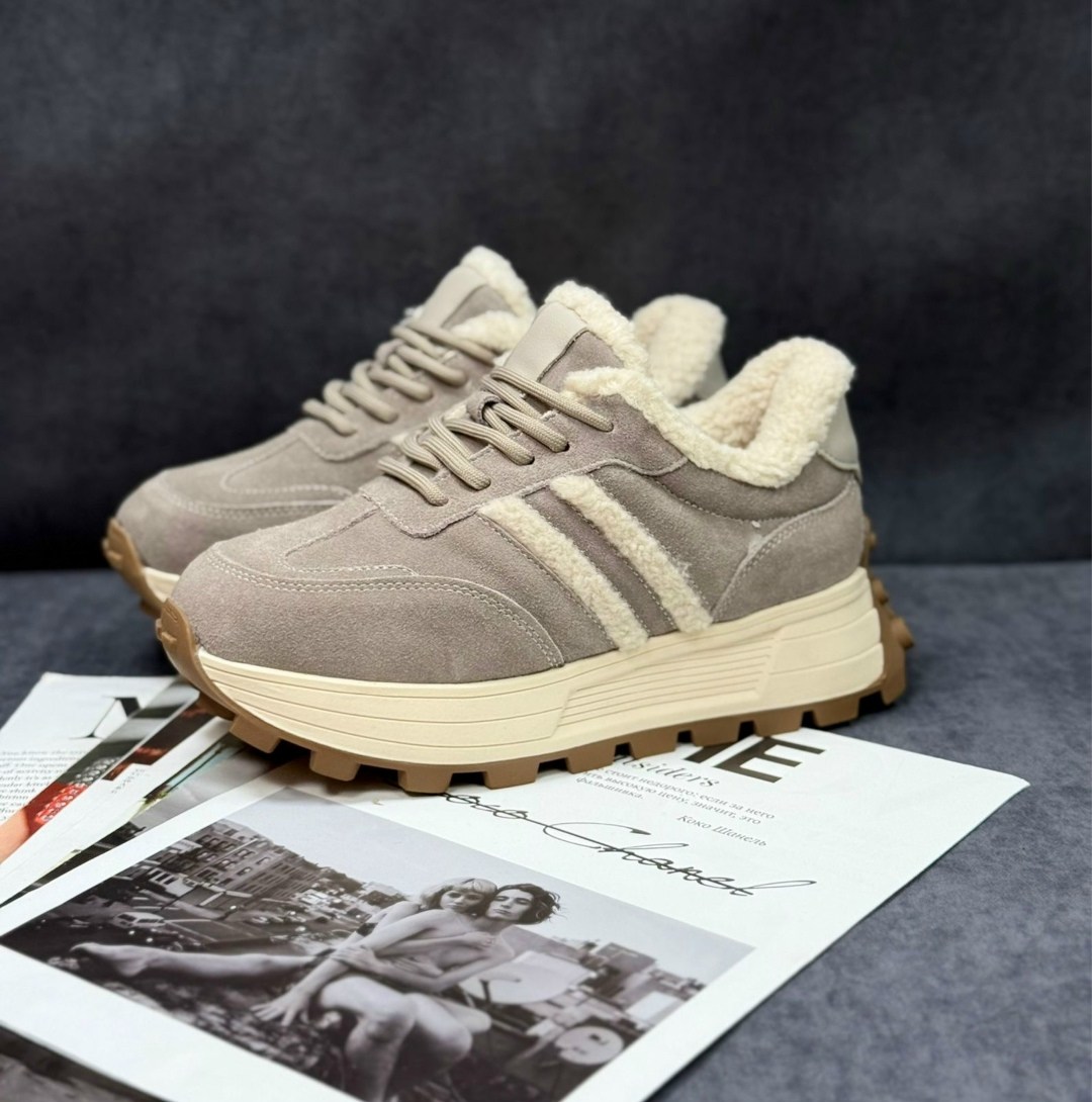 зимние кроссовки adidas,кроссовки adidas,женские кроссовки,кроссовки повседневные,кроссовки адидас