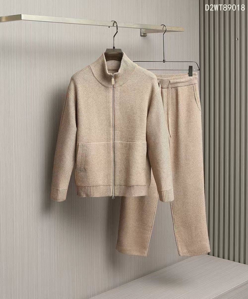 спортивный костюм loro piana,кашемировый костюм,трикотажные костюмы,кашемировый костюм женский,костюм из кашемира