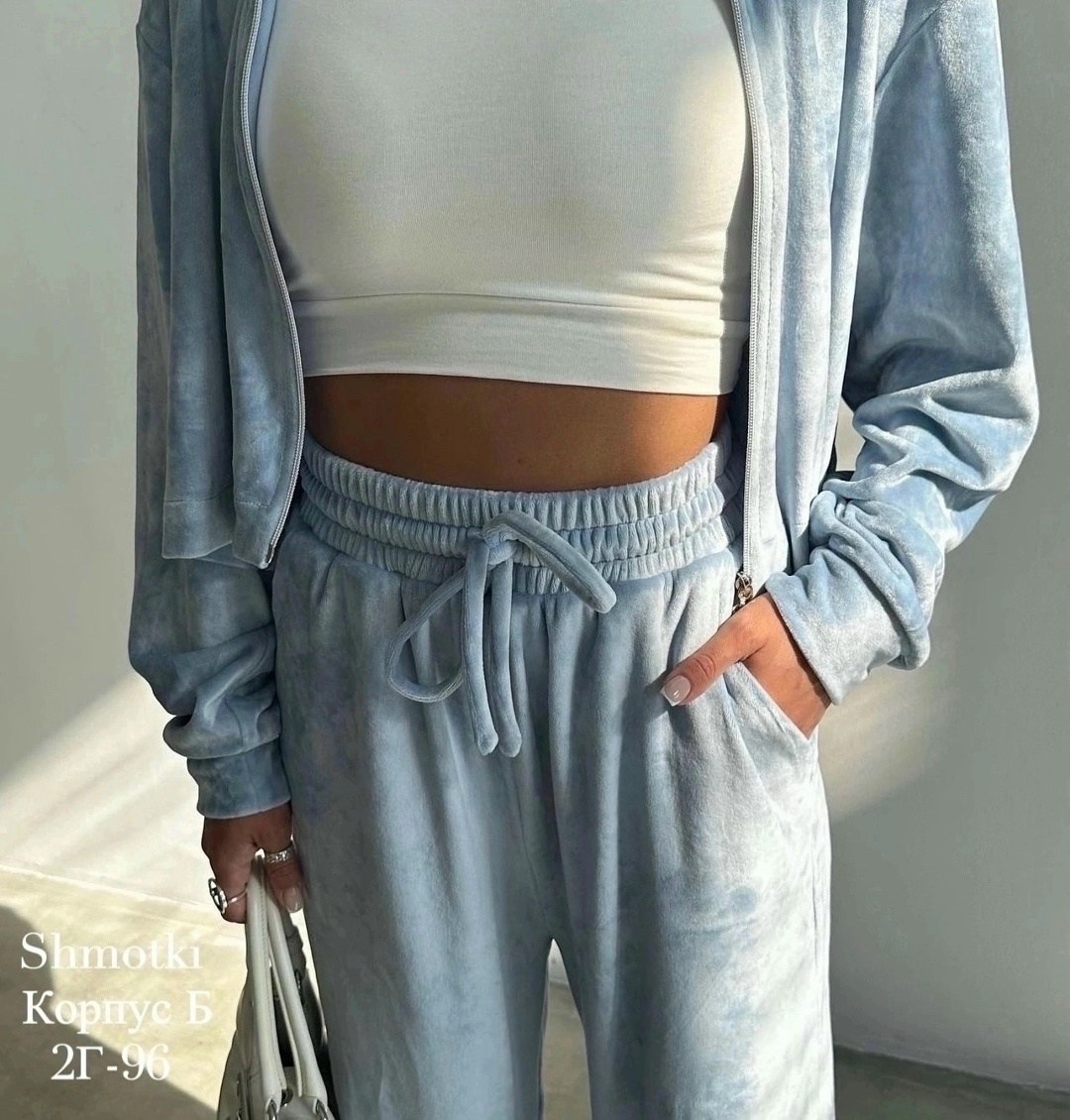 костюм велюровый,велюровый костюм спортивный,костюм на флисе,костюмы женские,повседневный костюм