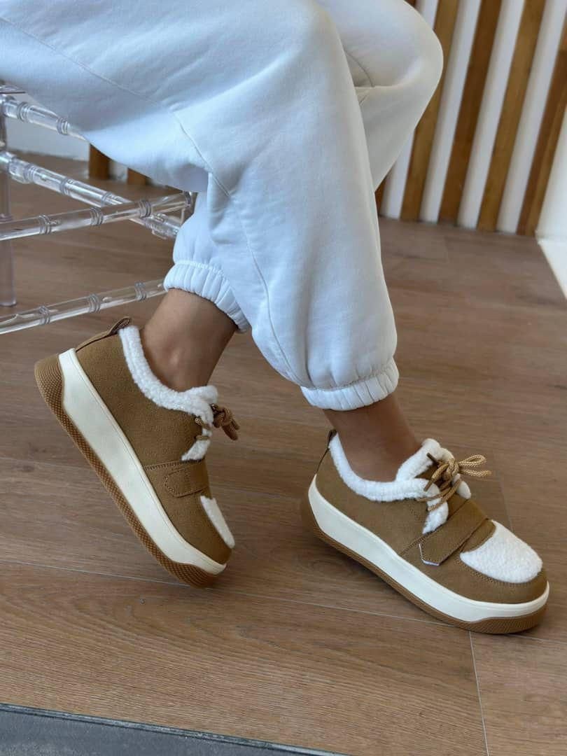 ,женская ,женская зимняя ,кроссовки угги,обуви