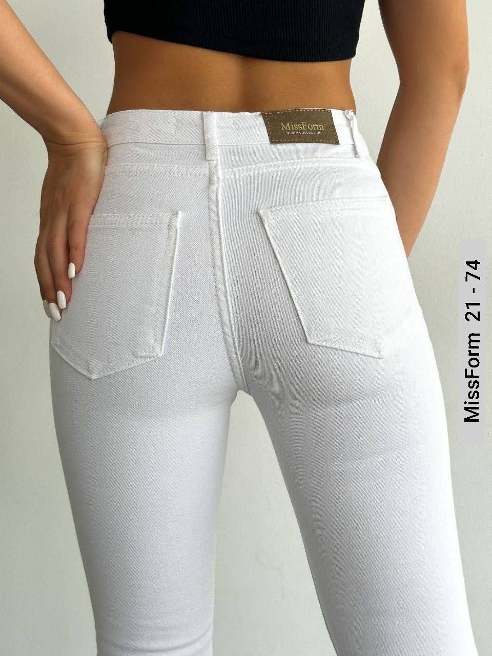 джинсы клеш белые,белые джинсы клеш от колена,джинсы прямые трубы широкие клеш,женские джинсы,женские джинсы клеш