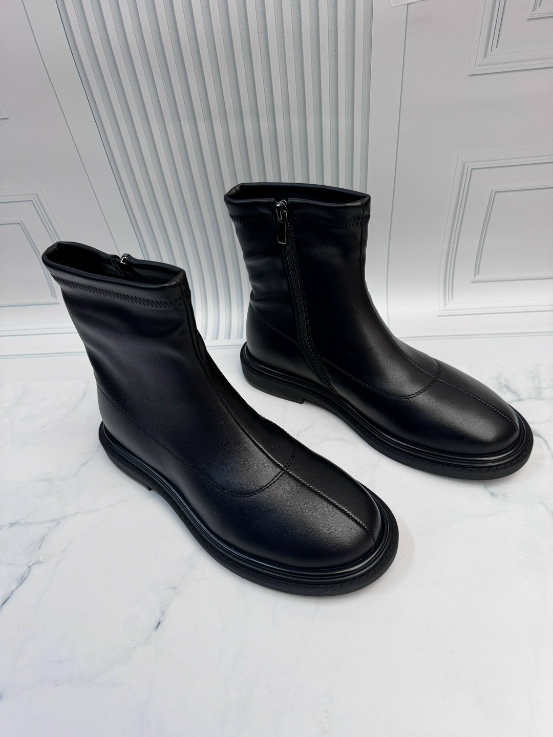 ,замшевые ботинки,замшевые полусапожки хегель,ботинки из натуральной замши,полусапоги