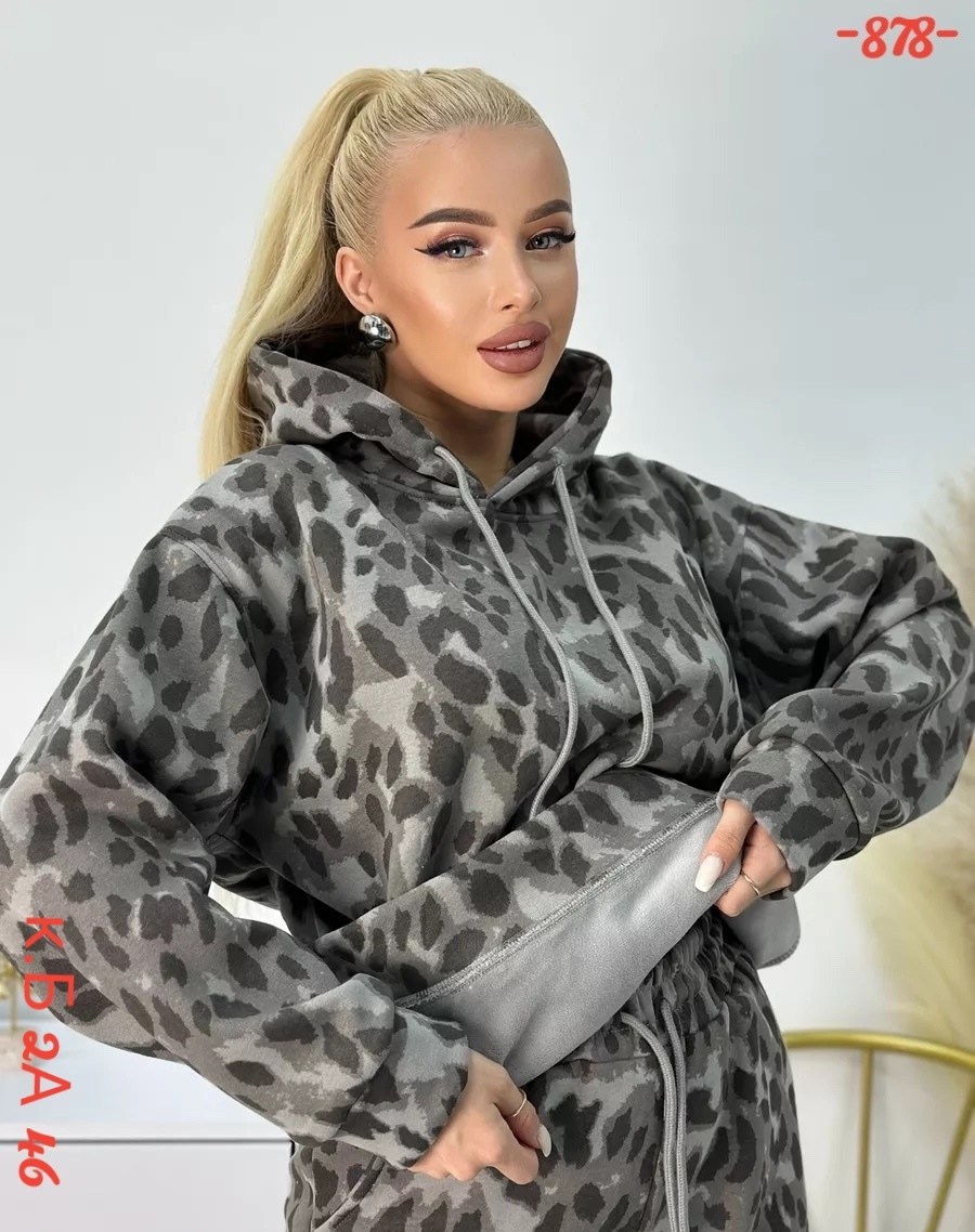костюм на флисе,теплый костюм,костюм леопард,костюм с принтом,женская кофта