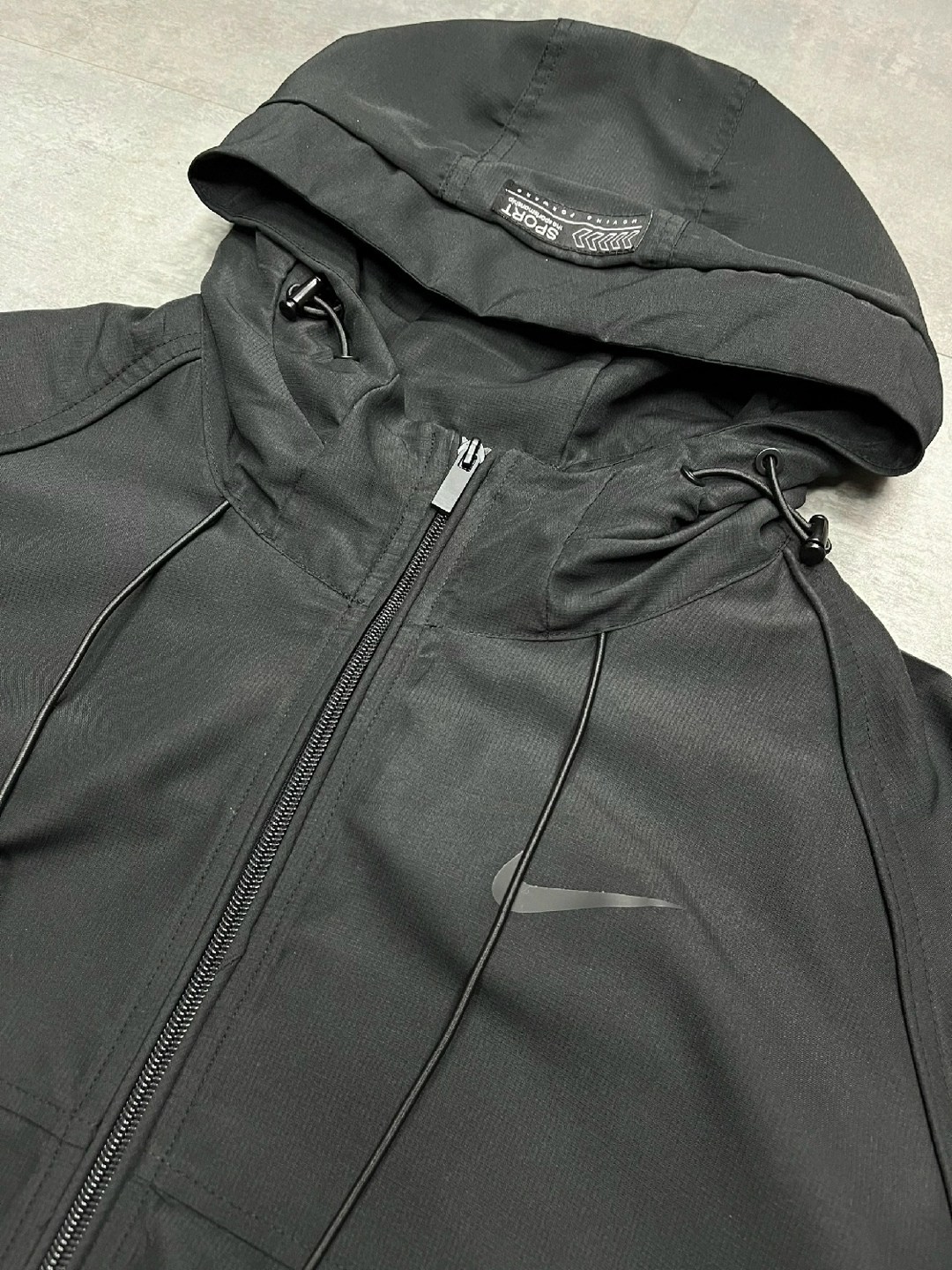 спортивный костюм для мужчин,спортивные костюм,костюм nike,костюм nike мужской,костюм спортивный мужской nike