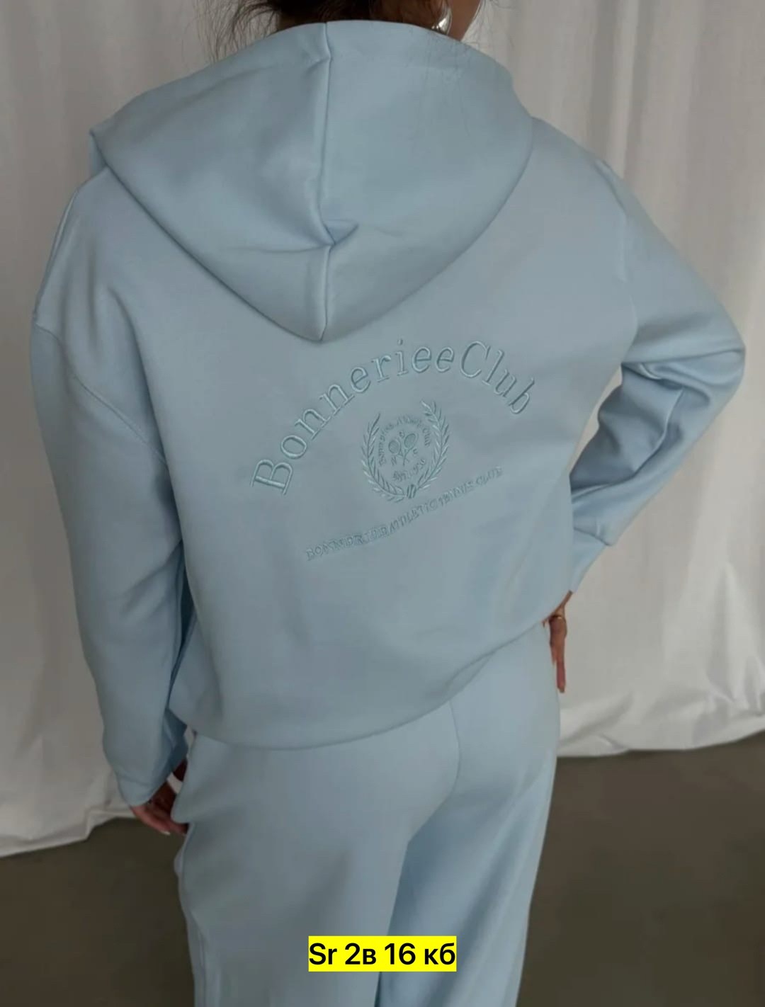 костюмы спортивные женские,стильные костюмы,спортивные костюмы,костюм женские спортивные костюмы,женские костюмы