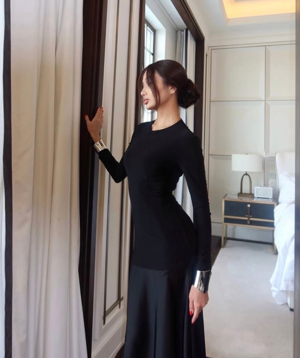 элегантные платья,платье вечернее,платье длинное облегающее,платье черное,длинное платье