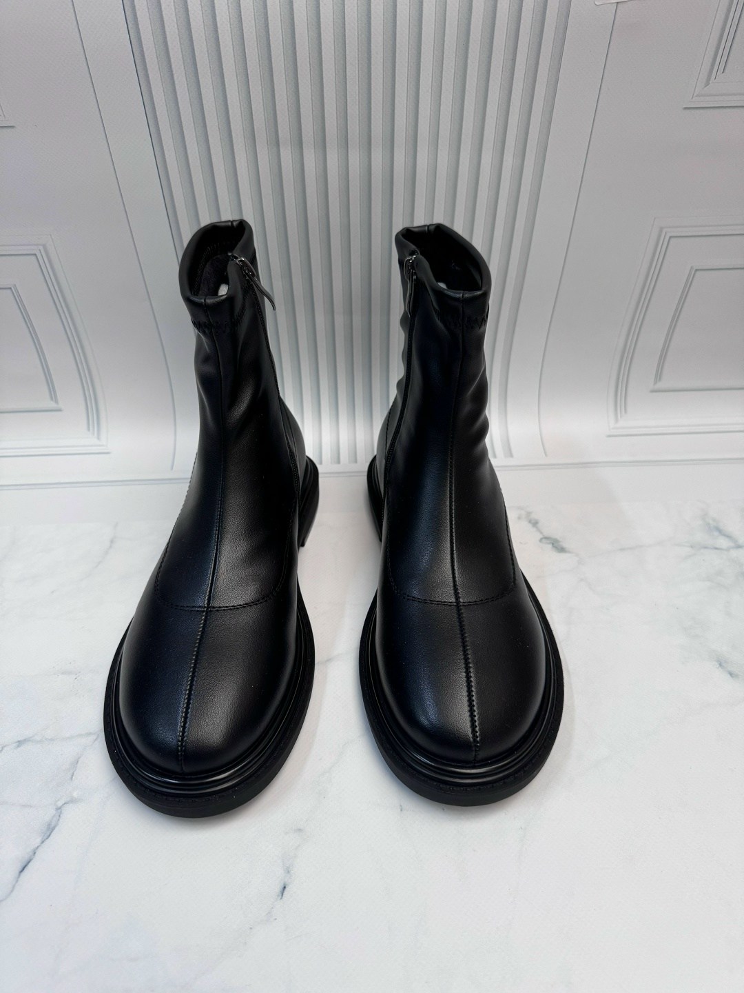 ,замшевые ботинки,замшевые полусапожки хегель,ботинки из натуральной замши,полусапоги