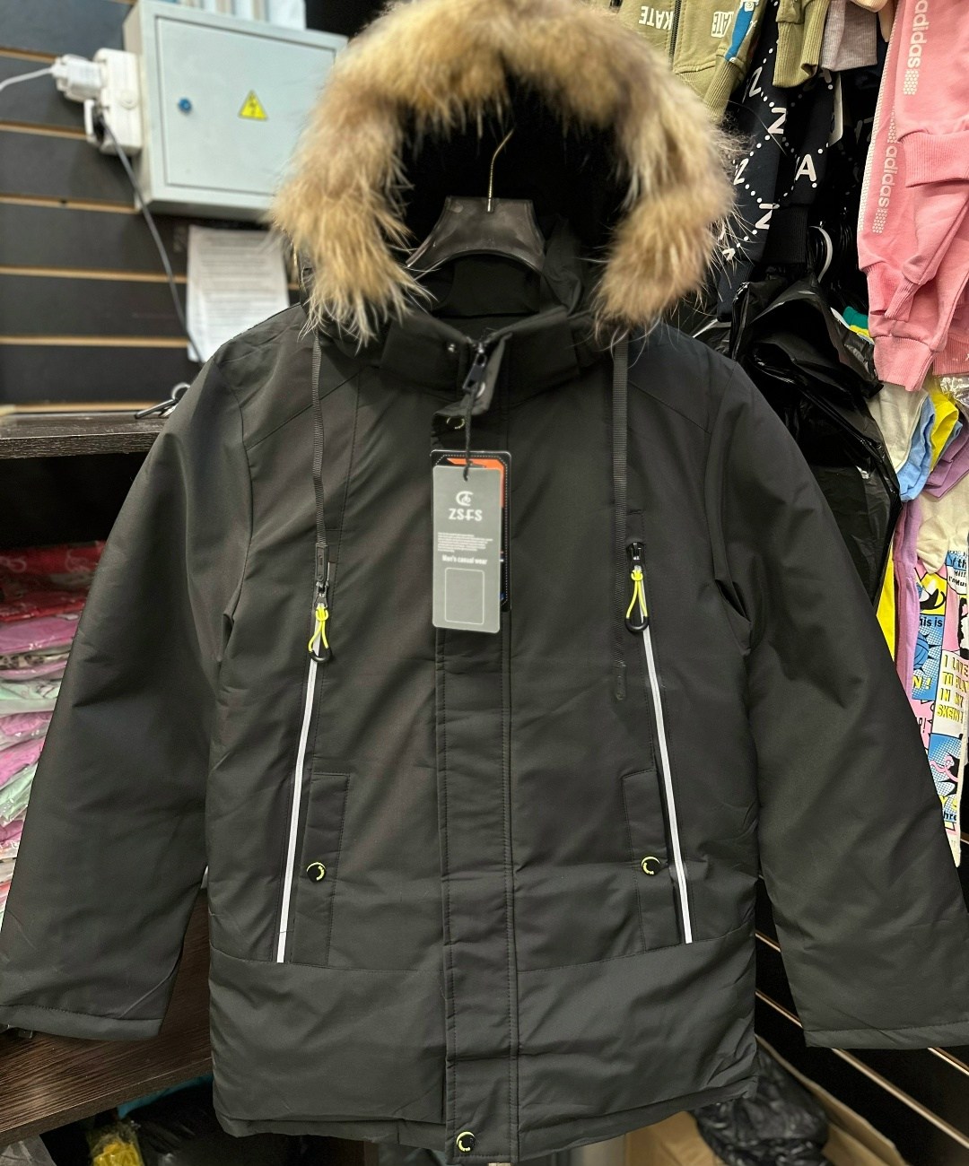 куртка мужская зимняя adidas,зимняя куртка adidas,мужская куртка adidas,куртки мужская зимняя,куртки зимние