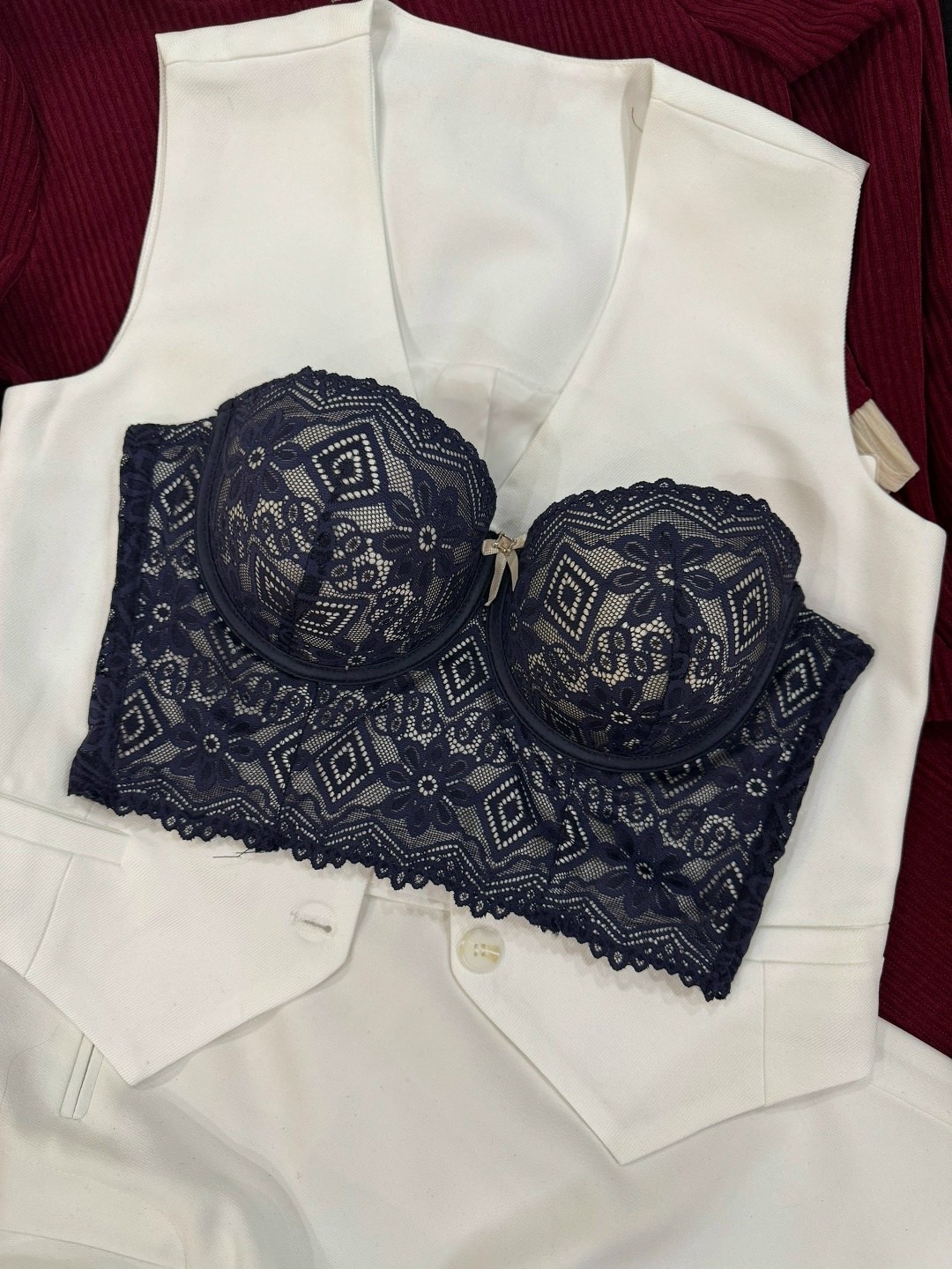 бюстье,бюстье корсет,нижнее белье женский,бюстье кружевное,бюстгальтер
