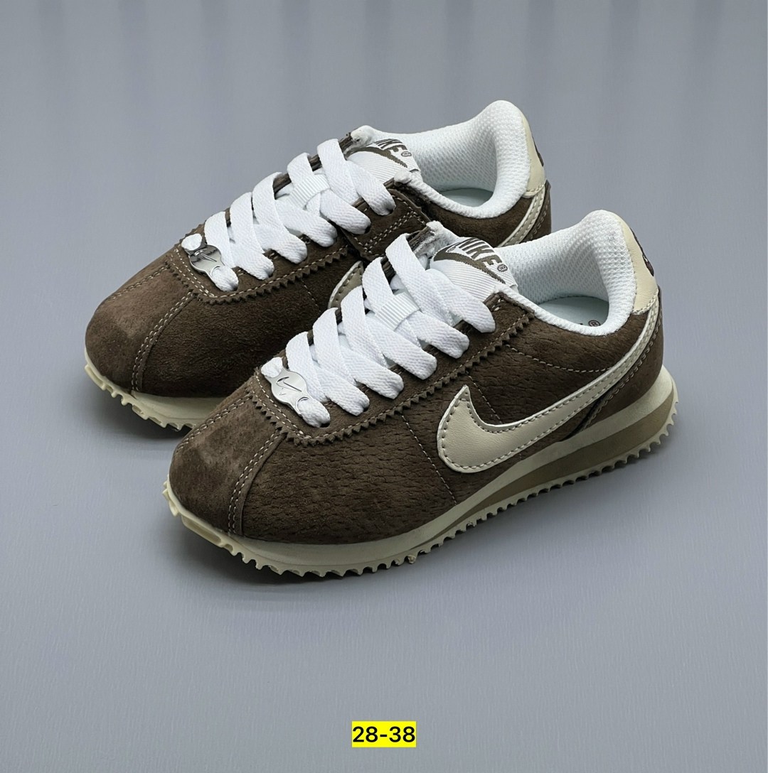 кроссовки замша,кроссовки коричневые,кроссовки кортесы коричневые,кроссовки nike cortez,кроссовки cortez