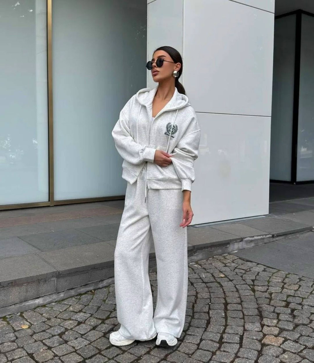 костюмы спортивные женские,стильные костюмы,спортивные костюмы,костюмы женские,трикотажный костюм