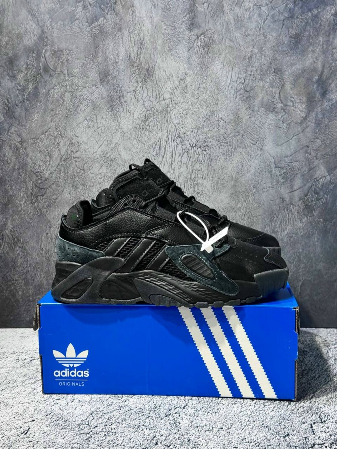кроссовки adidas streetball black eg 8040,кроссовки adidas streetball,кроссовки adidas,кроссовки adidas мужские,кроссовки adidas originals streetball