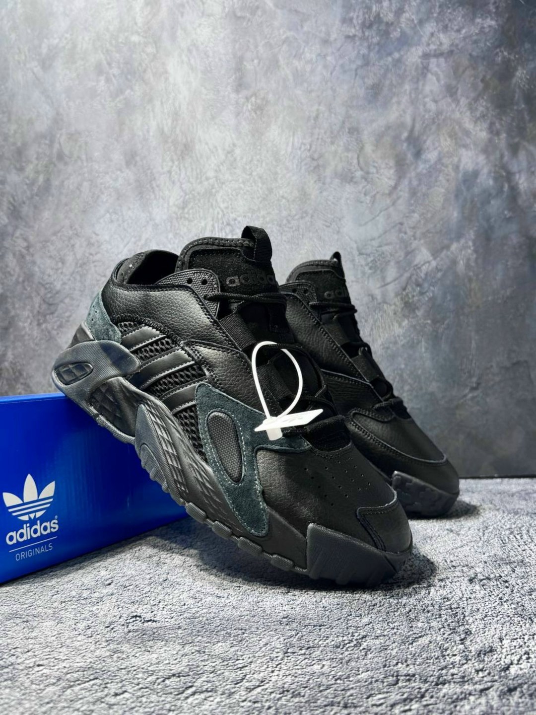 кроссовки adidas streetball black eg 8040,кроссовки adidas streetball,кроссовки adidas,кроссовки adidas мужские,кроссовки adidas originals streetball