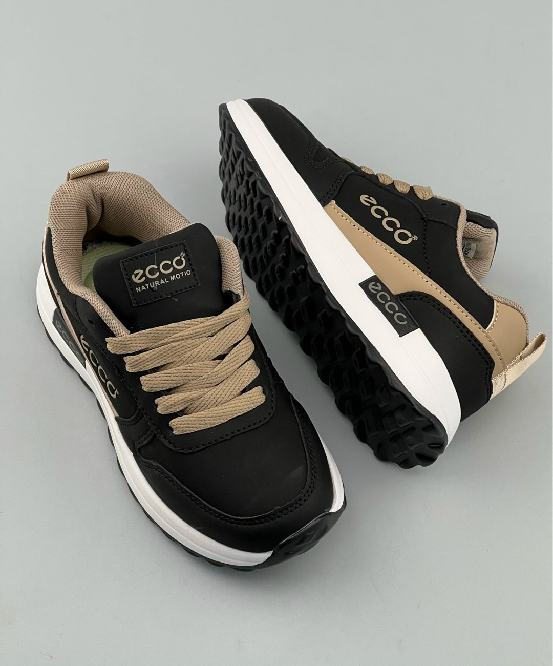 кроссовки мужские ecco,,кроссовки для мужчин,мужская  кроссовки,спортивные кроссовки