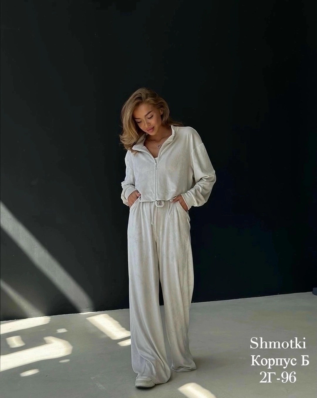 костюм велюровый,велюровый костюм спортивный,костюм на флисе,костюмы женские,повседневный костюм