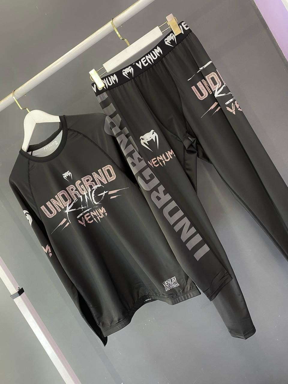 спортивные костюм,спортивный костюм для мужчин,мужские спортивные костюмы,спортивный рашгард