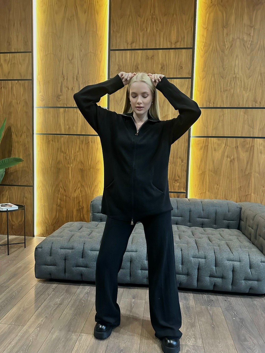 костюмы брючные,трикотажный брючный костюм,костюм с брюками,трикотажные костюмы,костюм тройка брючный