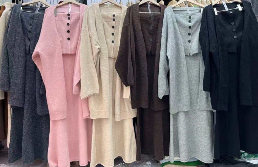 комплект кардиган,вязаные кардиганы,вязаные костюмы,вязаные комплекты,объемный кардиган