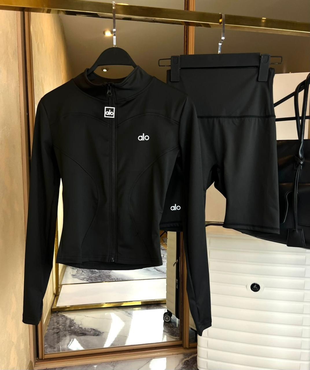 куртка повседневная,спортивная куртка,куртка женская,женская спортивная куртка,спортивная одежда женская