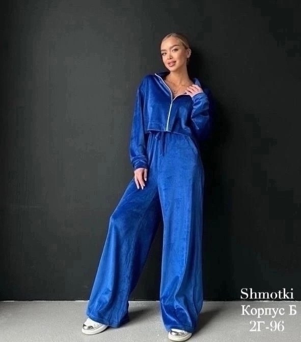 костюм велюровый,велюровый костюм спортивный,костюм на флисе,костюмы женские,повседневный костюм