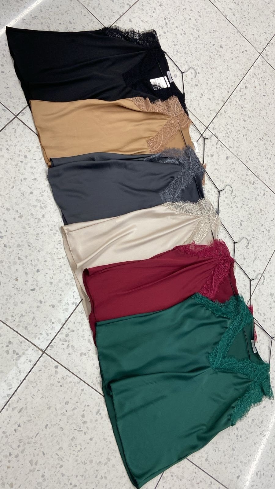 шелковый топ,майка с кружевами,топ с кружевом,бельевой топ,топ в бельевом стиле