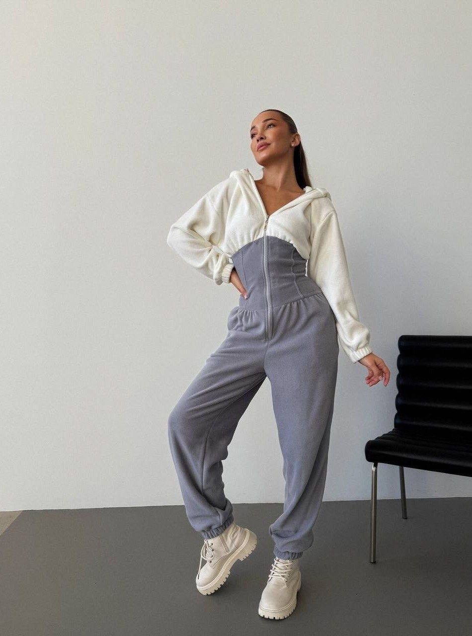 комбинезон на флисе,костюмы спортивные женские,комбинезон с капюшоном,серый комбинезон,велюровый комбинезон
