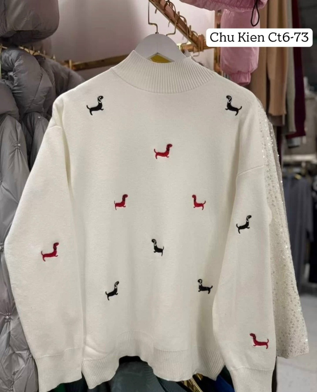 свитера женские,модные свитера,свитер с вышивкой,свитер,женский свитер с вышивкой