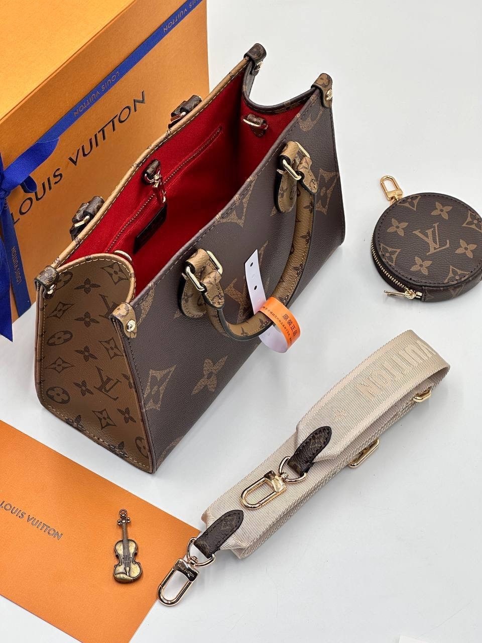 сумка на плечо louis vuitton,louis vuitton сумка,louis vuitton женская сумка,луи виттон сумка onthego,сумка