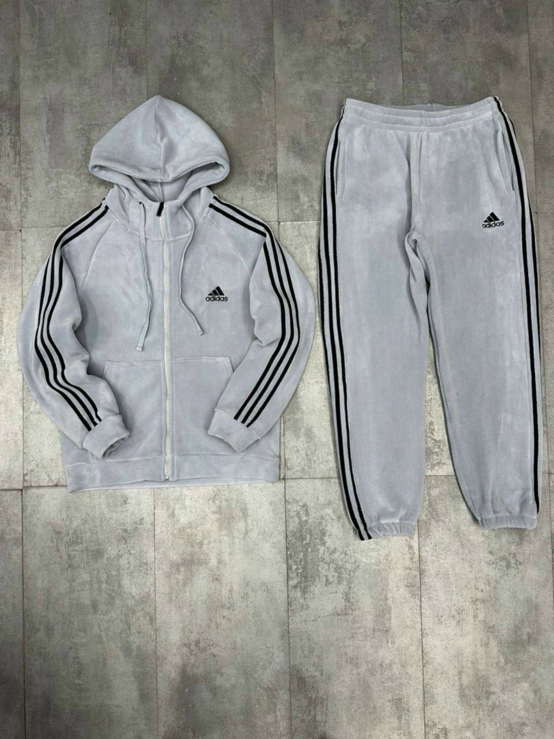 мужской спортивный костюм adidas,костюм спортивный адидас,костюмы спортивный adidas,костюмы спортивные мужские,спортивные костюмы адидас мужские