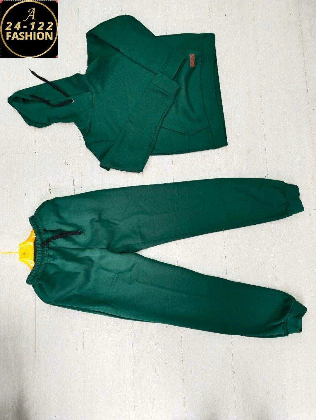 костюмы спортивные женские,cпортивный костюм женский на флисе,костюм двойка на флисе,cпортивный костюм женский теплый на флисе,cпортивный костюм теплый женский