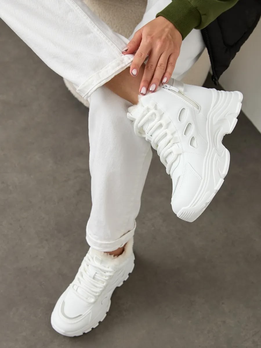 кроссовки теплые,женские зимние кроссовки с мехом,кроссовки зимние с мехом высокие,кроссовки зимние с мехом на толстой подошве,кроссовки женские зимние