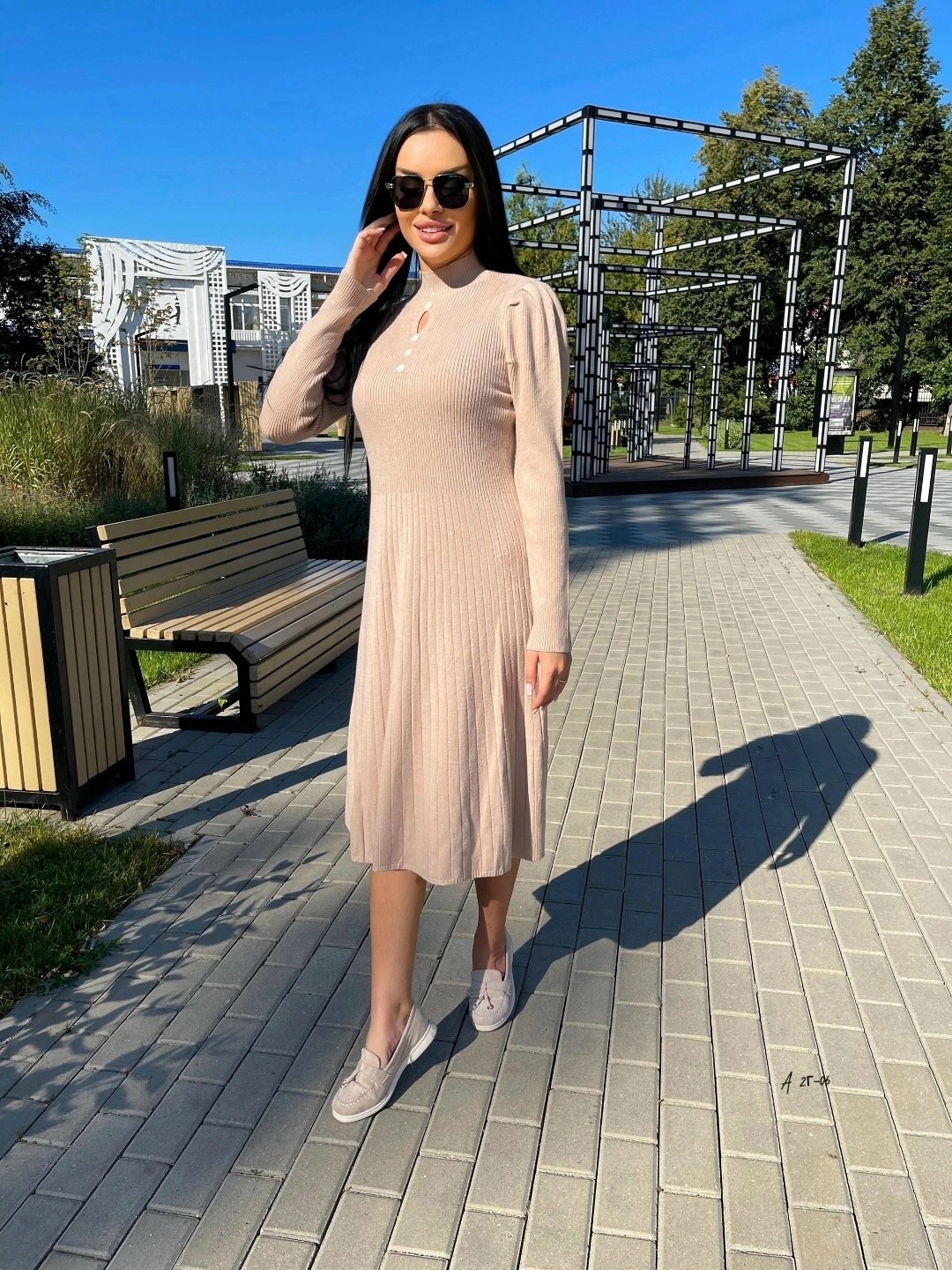 трикотажное платье лапша,трикотажное платье,офисное платье с плиссированной юбкой,платье женская,платье плиссе