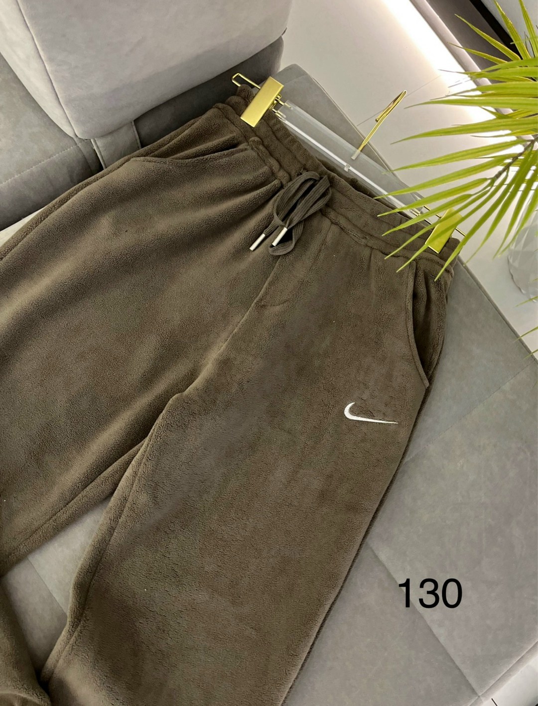 брюки спортивные,спортивные штаны на флисе,спортивные штаны,штаны модные,штаны на флисе