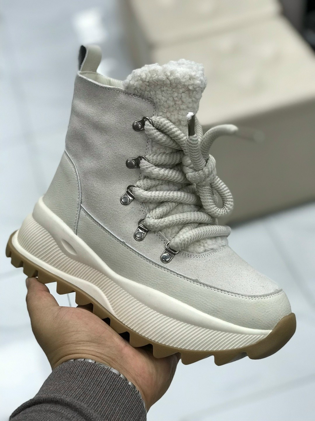 ,зимняя женская ,зимние женские ботинки, женская,зимние ботинки