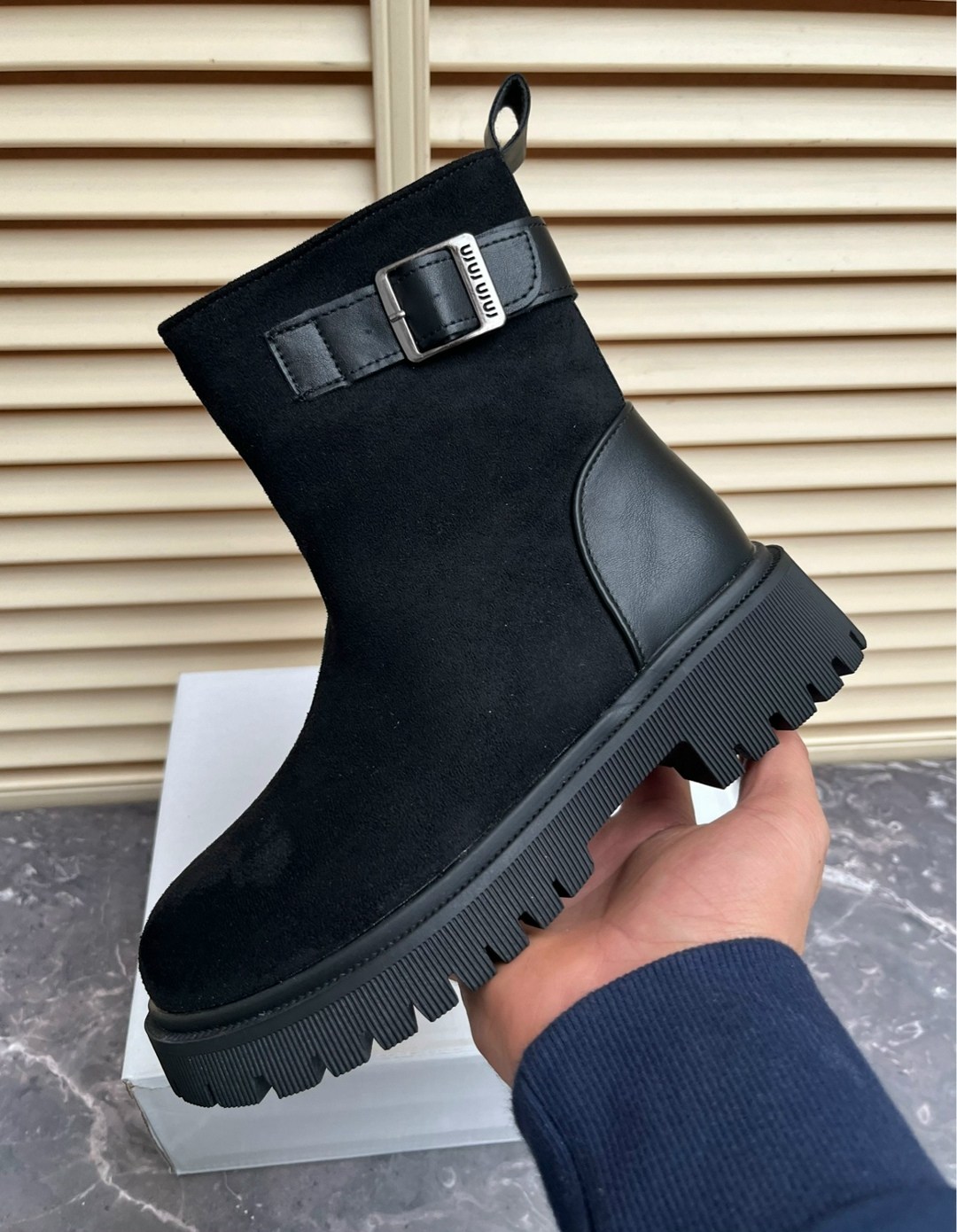 женские ботинки,, зимняя женская,ботинка женские зимние,женская