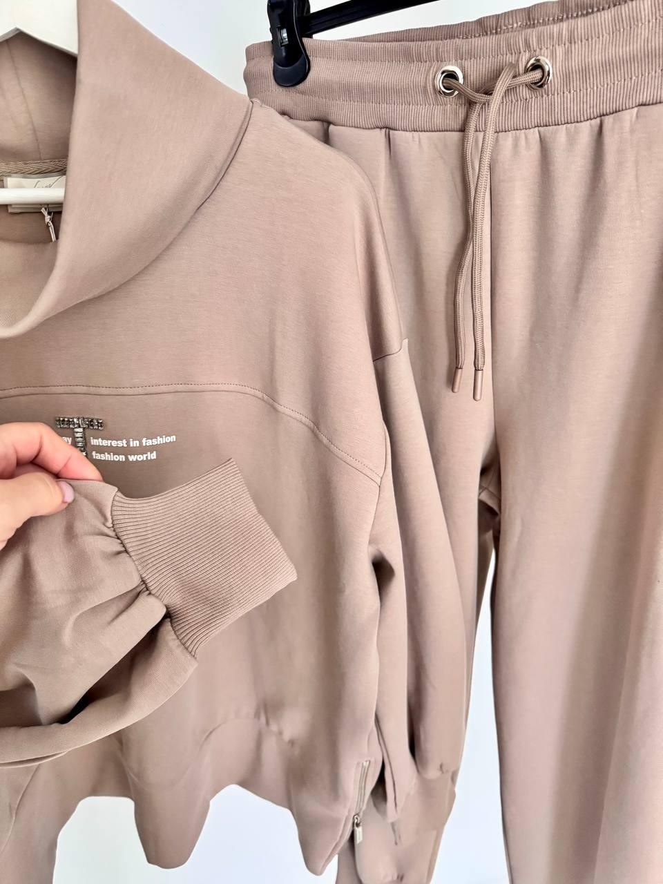 спортивные костюмы женские,трикотажные костюмы,костюмы спортивные,костюм женский на флисе,женский спортивный костюм с толстовкой