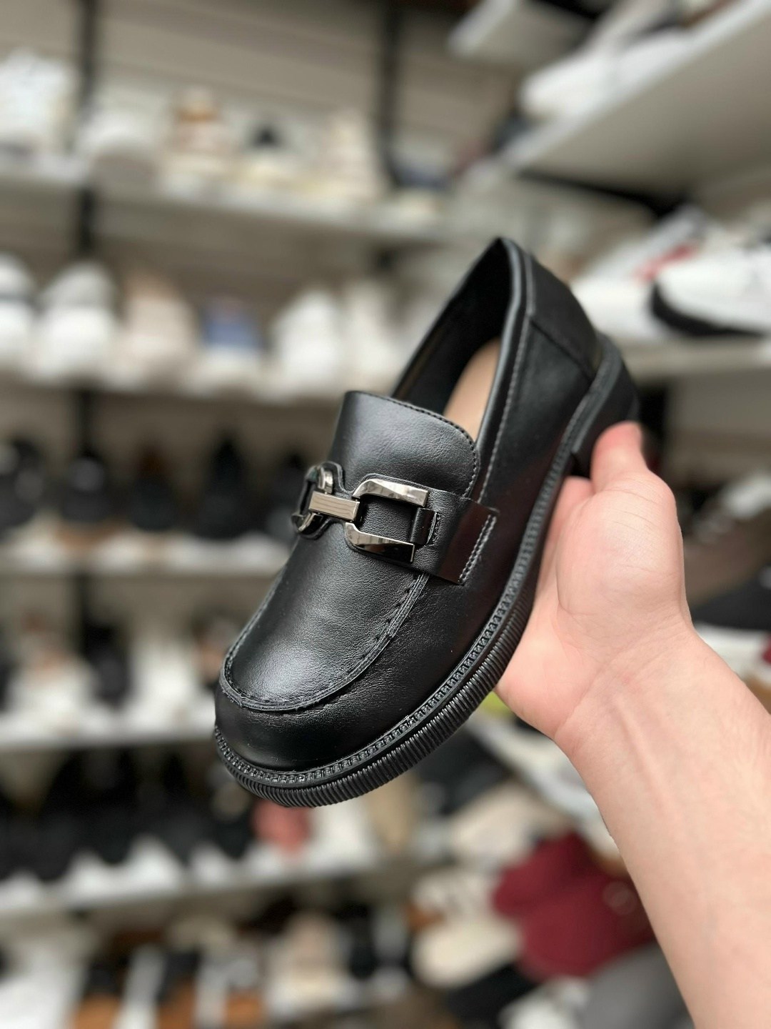 ,лоферы женские,модные лоферы,кожаные лоферы для девочки,обуви