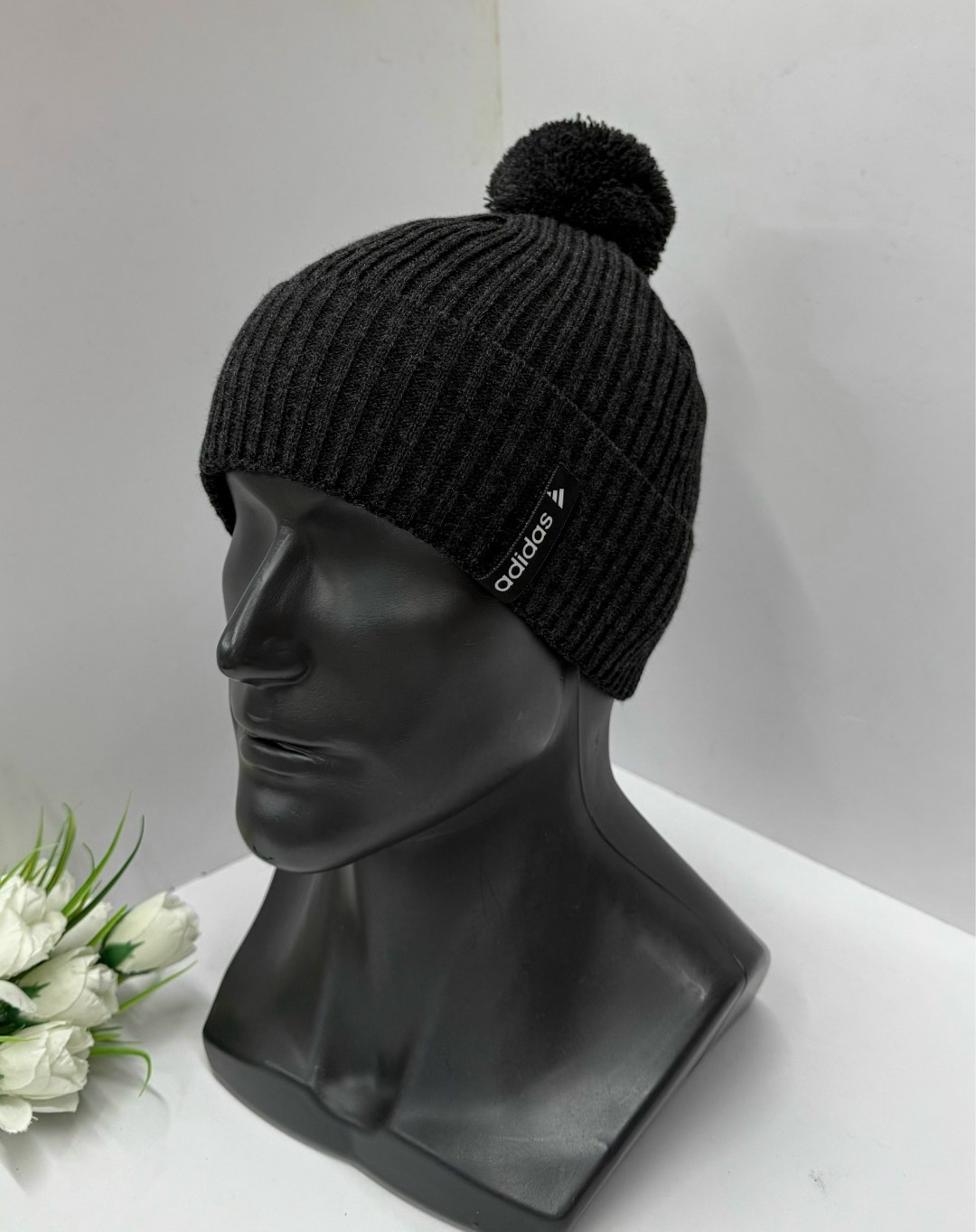 мужская шапка,шапка мужская зимняя,шапка с помпоном мужская,шапка,шапка зимняя