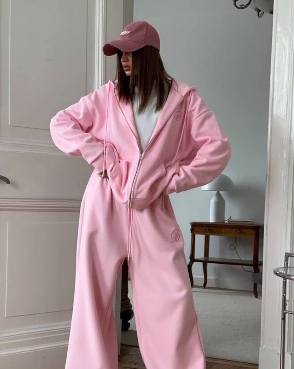 жилетка женская,женские жилеты,жилетка с поясом,жилет с поясом,демисезонная жилетка