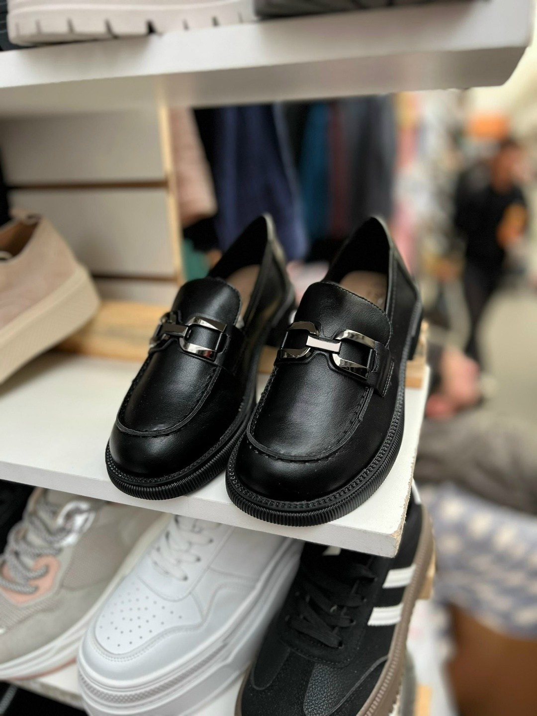 ,лоферы женские,модные лоферы,кожаные лоферы для девочки,обуви